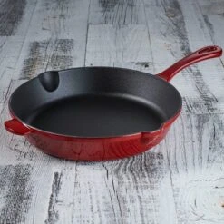 Cuisinart Chef's Classic 10" Enameled Cast Iron Skillet CI22-24CR - Red