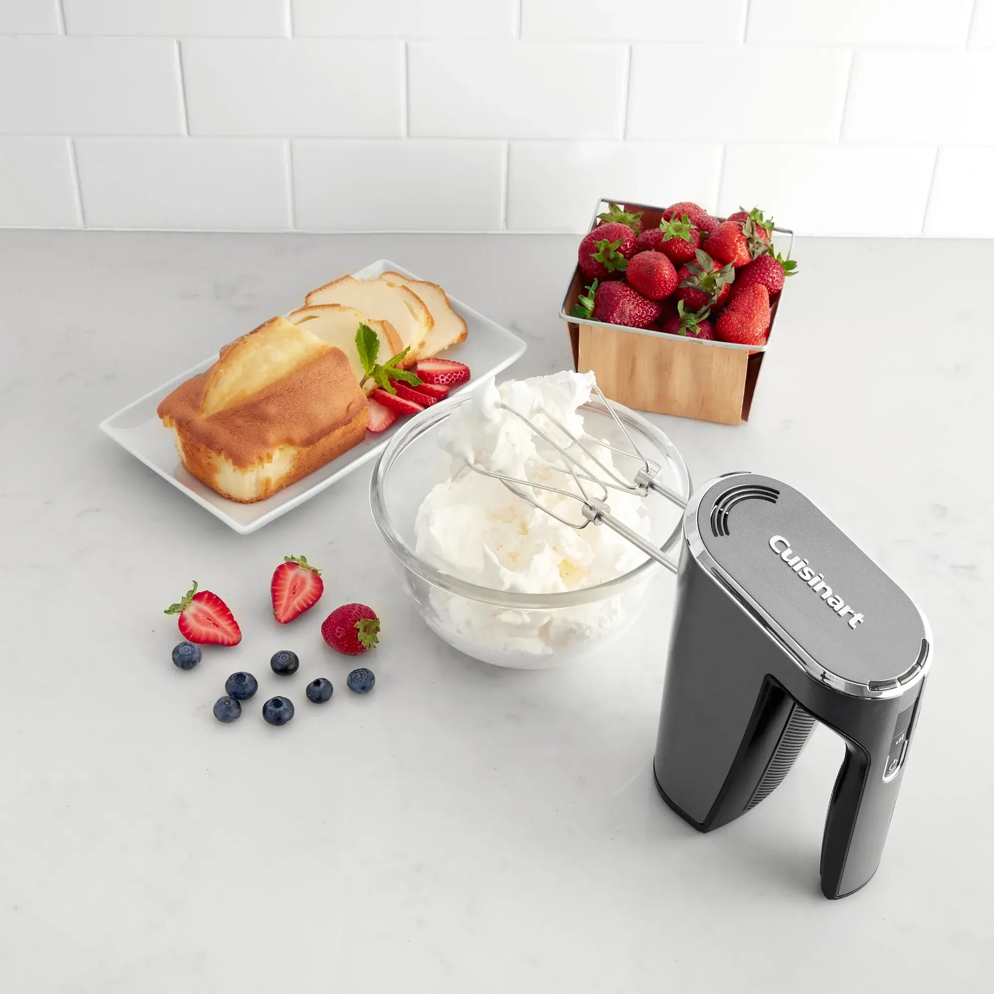Cuisinart EvolutionXâ„¢ Cordless Hand Mixer - Image 3